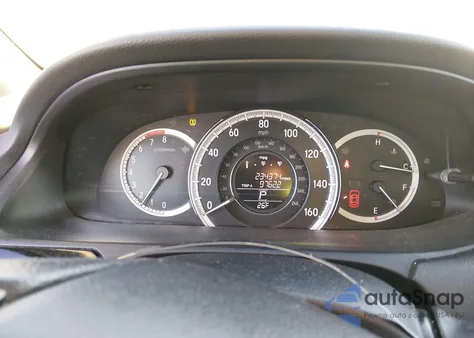 2016 Honda Accord Lx z USA, uszkodzony, nr VIN 1HGCR2F39GA113743